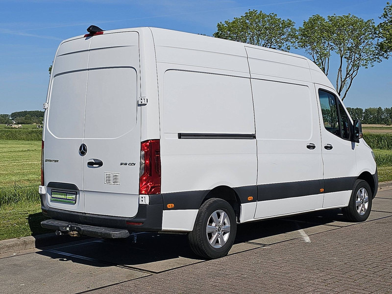 Mercedes-Benz Sprinter 316 CDI AUT. L2H2 LED - فان المدمجة: صورة 3 Mercedes-Benz Sprinter 316 CDI AUT. L2H2 LED - فان المدمجة: صورة 3
