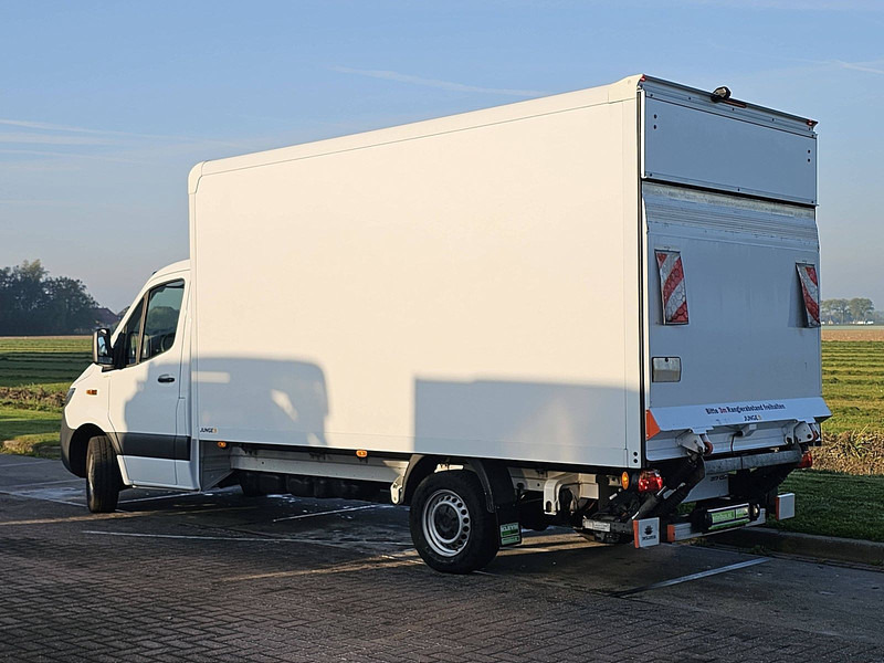 Mercedes-Benz Sprinter 317 Bakwagen Laadklep! - شاحنة مغلقة الصندوق: صورة 5 Mercedes-Benz Sprinter 317 Bakwagen Laadklep! - شاحنة مغلقة الصندوق: صورة 5
