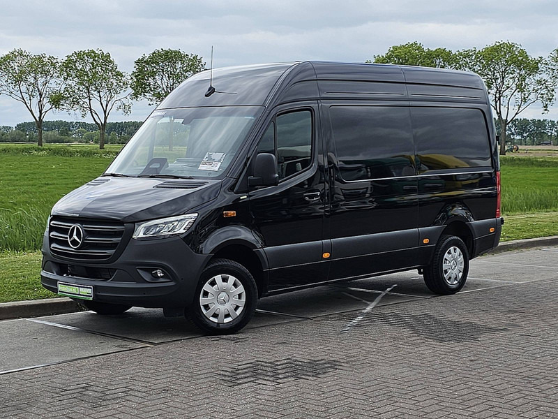 Mercedes-Benz Sprinter 317 L2H2 LED RWD! - فان: صورة 2 Mercedes-Benz Sprinter 317 L2H2 LED RWD! - فان: صورة 2