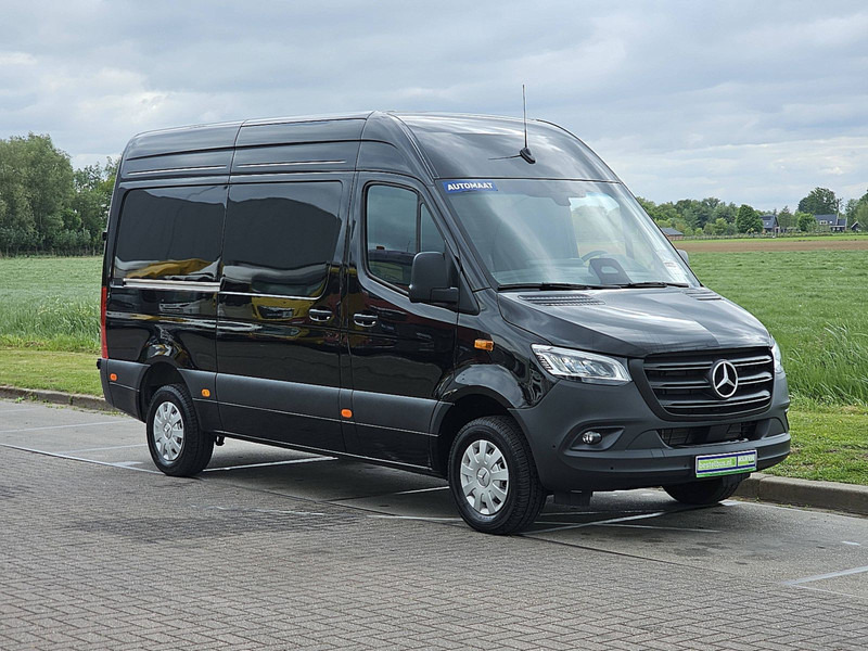 Mercedes-Benz Sprinter 317 L2H2 LED RWD! - فان: صورة 4 Mercedes-Benz Sprinter 317 L2H2 LED RWD! - فان: صورة 4