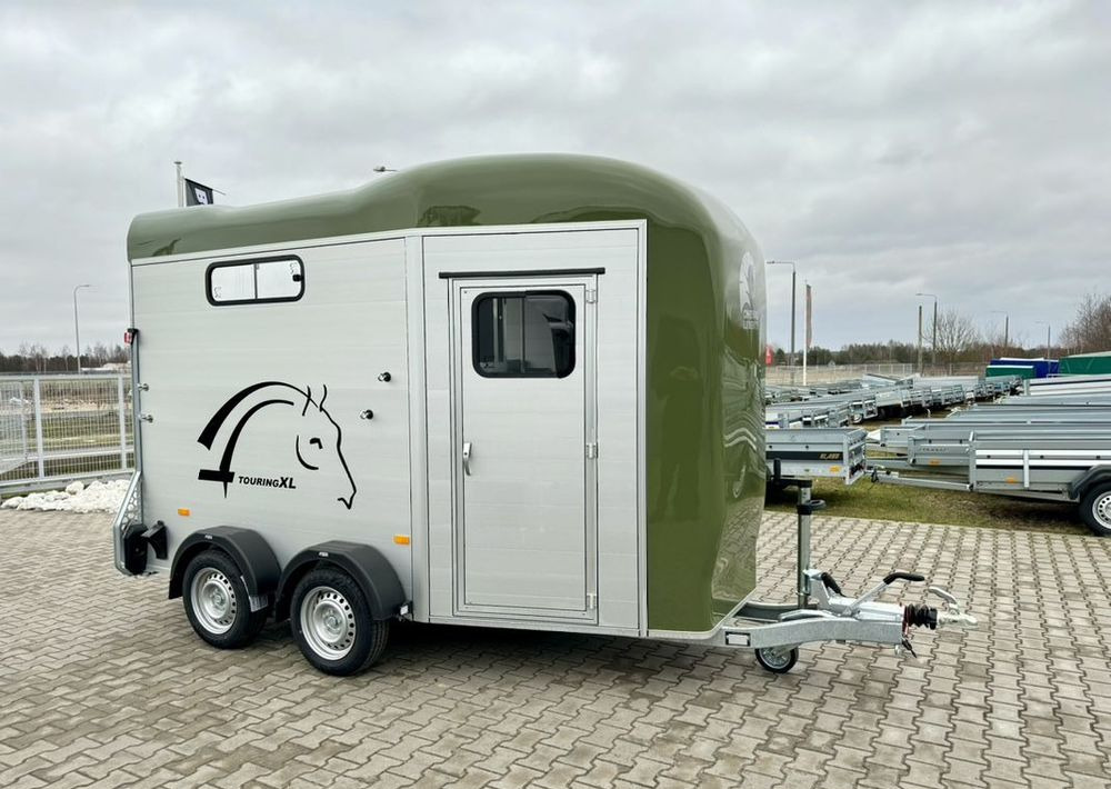 Cheval Liberte Touring Country XL przyczepa na dwa konie | duża siodlarnia | drzwi boczne | rampa przednia | 387×179 cm | ALUMINIOWA | Debon | dostawa | mocna i solidna | - عربة نقل خيل: صورة 3 Cheval Liberte Touring Country XL przyczepa na dwa konie | duża siodlarnia | drzwi boczne | rampa przednia | 387×179 cm | ALUMINIOWA | Debon | dostawa | mocna i solidna | - عربة نقل خيل: صورة 3