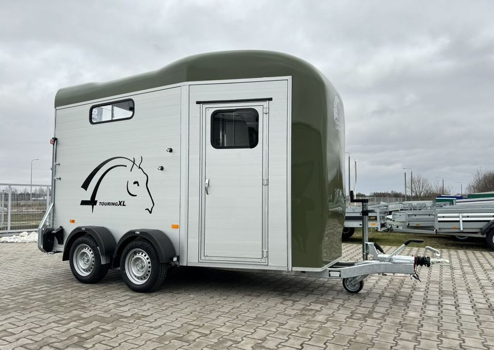 Cheval Liberte Touring Country XL przyczepa na dwa konie | duża siodlarnia | drzwi boczne | rampa przednia | 387×179 cm | ALUMINIOWA | Debon | dostawa | mocna i solidna | - عربة نقل خيل: صورة 4 Cheval Liberte Touring Country XL przyczepa na dwa konie | duża siodlarnia | drzwi boczne | rampa przednia | 387×179 cm | ALUMINIOWA | Debon | dostawa | mocna i solidna | - عربة نقل خيل: صورة 4