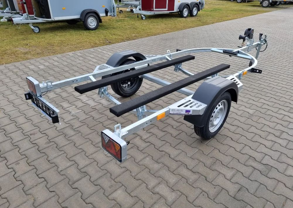 Lorries Lorries PP75-4816 - مقطورة القارب: صورة 3 Lorries Lorries PP75-4816 - مقطورة القارب: صورة 3