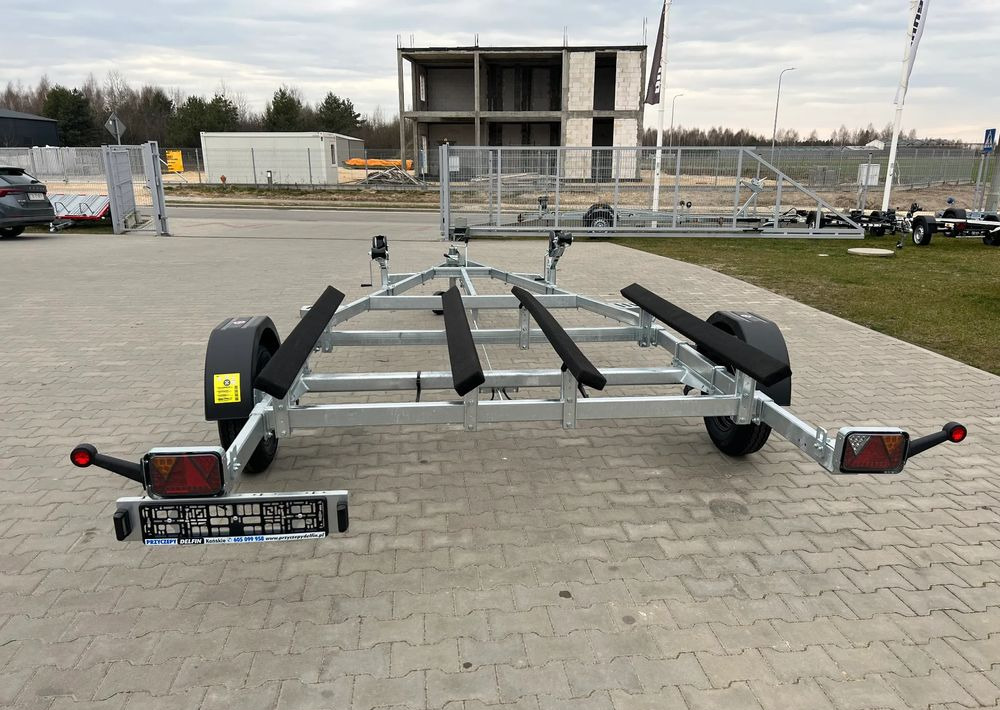 Lorries PP13 -6025 L na 2 skutery wodne - مقطورة سيارة: صورة 5 Lorries PP13 -6025 L na 2 skutery wodne - مقطورة سيارة: صورة 5