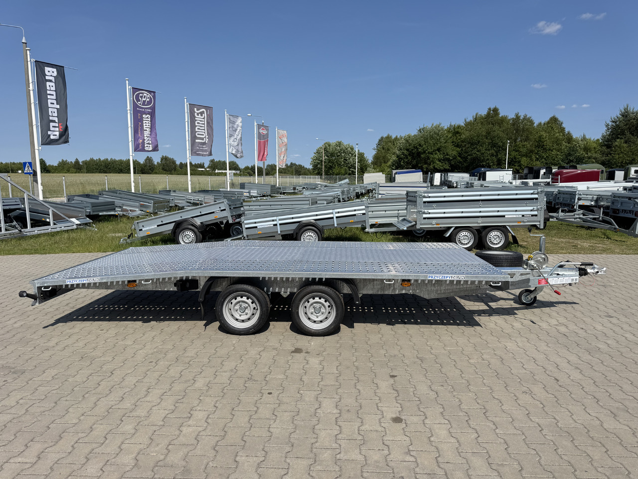NIEWIADÓW Jupiter 4.5 - 450 x 210 cm / 2700 kg - مقطورة شحن نقل السيارات: صورة 2 NIEWIADÓW Jupiter 4.5 - 450 x 210 cm / 2700 kg - مقطورة شحن نقل السيارات: صورة 2