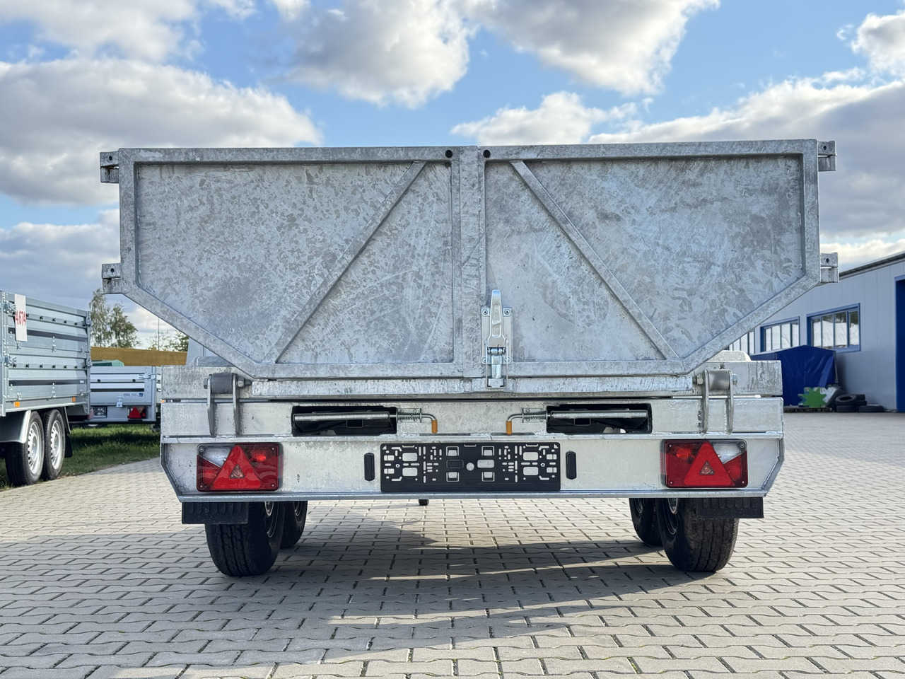 NIEWIADÓW KPW3530.18HT EPP | 300×180cm / 3500kg / kiper wywrotka tipper, muldenkipper - مقطورة قلاب: صورة 4 NIEWIADÓW KPW3530.18HT EPP | 300×180cm / 3500kg / kiper wywrotka tipper, muldenkipper - مقطورة قلاب: صورة 4