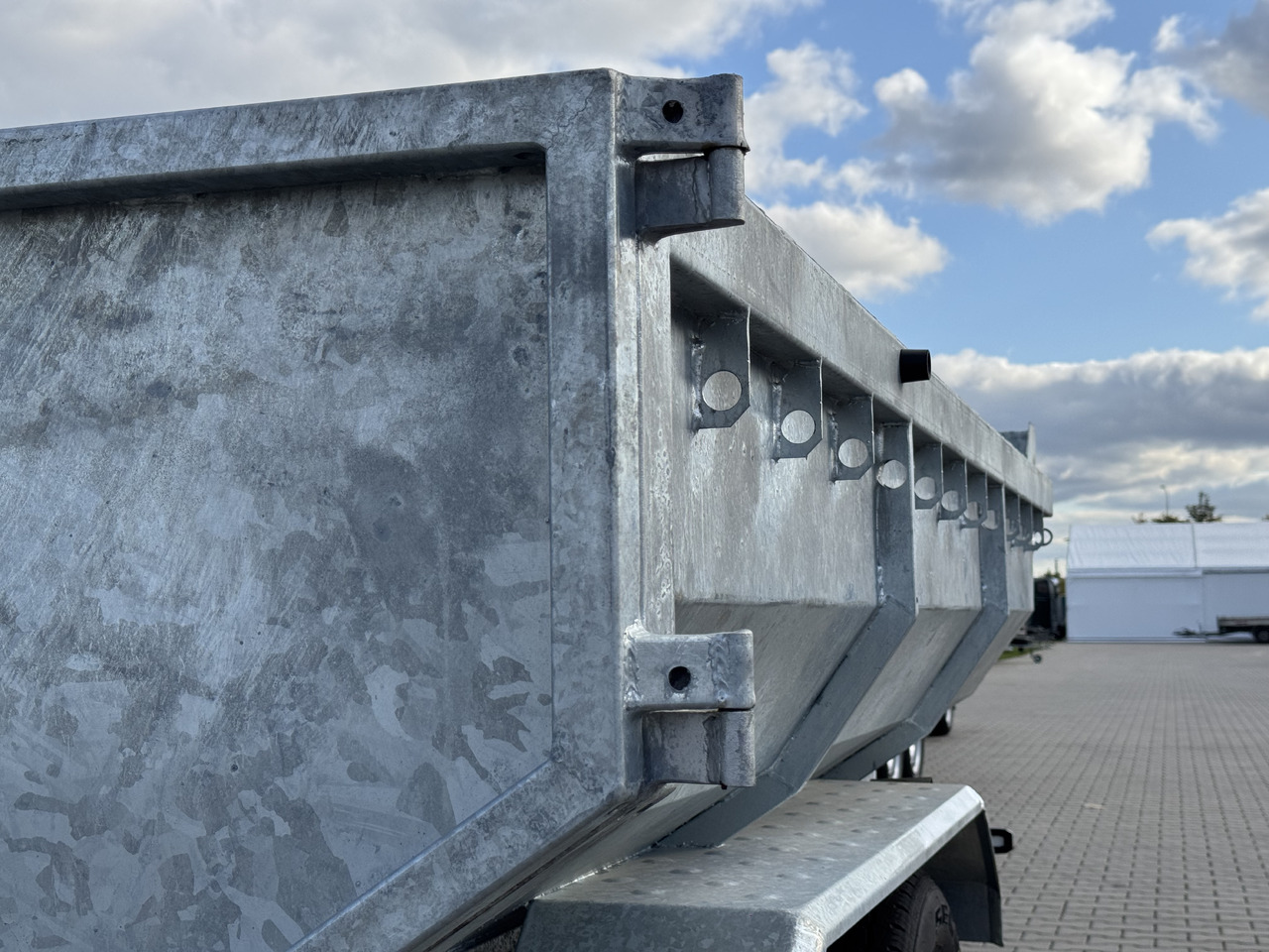 NIEWIADÓW KPW3530.18HT EPP | 300×180cm / 3500kg / kiper wywrotka tipper, muldenkipper - مقطورة قلاب: صورة 5 NIEWIADÓW KPW3530.18HT EPP | 300×180cm / 3500kg / kiper wywrotka tipper, muldenkipper - مقطورة قلاب: صورة 5