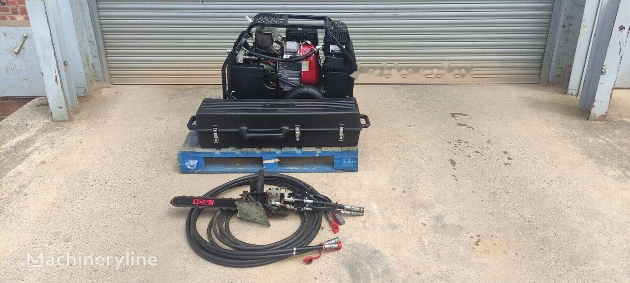ICS HYDRAULIC POWER PACK AND DIAMOND CHAINSAW ICS 890 P95 - معدات البناء: صورة 1 ICS HYDRAULIC POWER PACK AND DIAMOND CHAINSAW ICS 890 P95 - معدات البناء: صورة 1