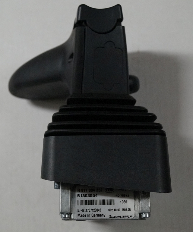 Jungheinrich 51303554 | Joystick Multipilot R917004262 7920 PRF1 S02.40.00 H05.0 - النظام الكهربائي - معدات المناولة: صورة 4 Jungheinrich 51303554 | Joystick Multipilot R917004262 7920 PRF1 S02.40.00 H05.0 - النظام الكهربائي - معدات المناولة: صورة 4