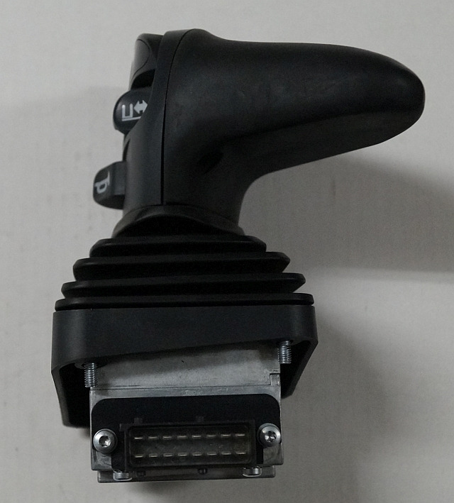 Jungheinrich 51303554 | Joystick Multipilot R917004262 7920 PRF1 S02.40.00 H05.0 - النظام الكهربائي - معدات المناولة: صورة 2 Jungheinrich 51303554 | Joystick Multipilot R917004262 7920 PRF1 S02.40.00 H05.0 - النظام الكهربائي - معدات المناولة: صورة 2