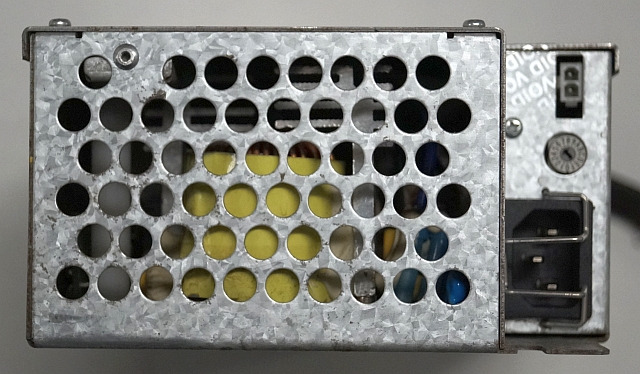 Jungheinrich 51871342 | build in charger 24V/30A 100-300Ah sn. SR0X0002524 - النظام الكهربائي - معدات المناولة: صورة 2 Jungheinrich 51871342 | build in charger 24V/30A 100-300Ah sn. SR0X0002524 - النظام الكهربائي - معدات المناولة: صورة 2