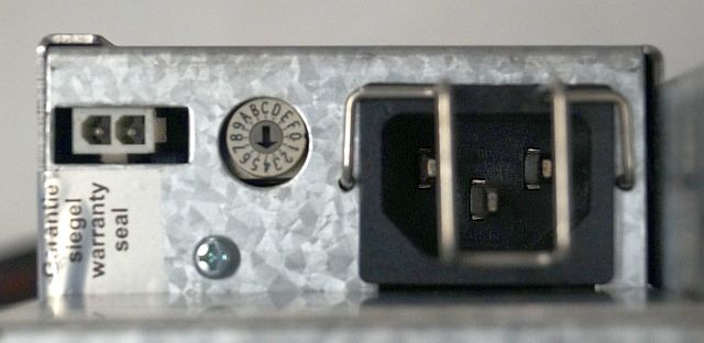 Jungheinrich 51871342 | build in charger 24V/30A 100-300Ah sn. SR0X0007174 - النظام الكهربائي - معدات المناولة: صورة 3 Jungheinrich 51871342 | build in charger 24V/30A 100-300Ah sn. SR0X0007174 - النظام الكهربائي - معدات المناولة: صورة 3