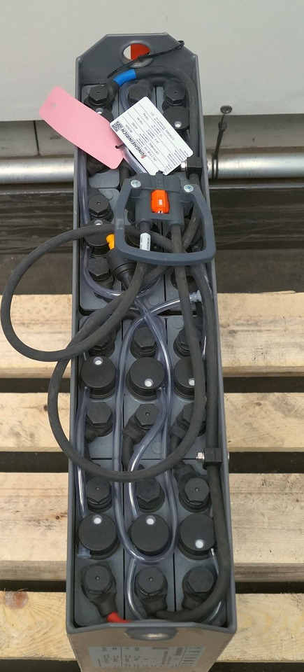 Jungheinrich unknown | Battery 24 2PZB150 year 2024 weight 150 kg sn. C81419642 - بطارية - معدات المناولة: صورة 2 Jungheinrich unknown | Battery 24 2PZB150 year 2024 weight 150 kg sn. C81419642 - بطارية - معدات المناولة: صورة 2