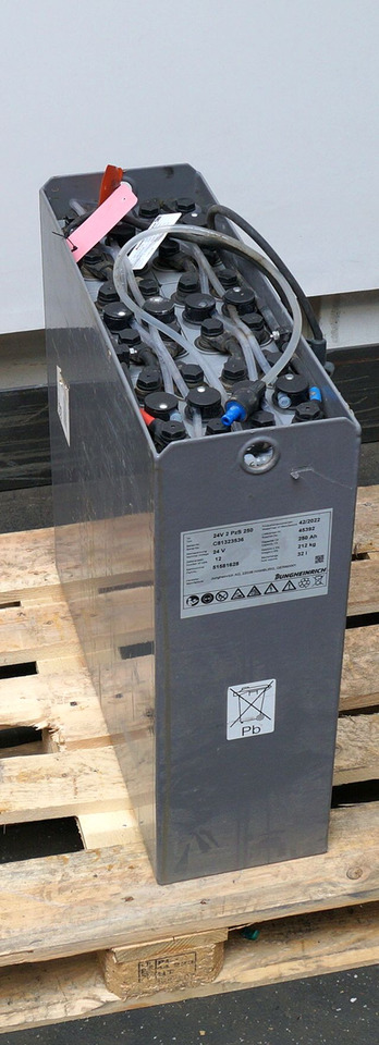 Jungheinrich unknown | Battery 24 2PZS250 year 2022 weight 212 kg sn. C81323536 - بطارية - معدات المناولة: صورة 1 Jungheinrich unknown | Battery 24 2PZS250 year 2022 weight 212 kg sn. C81323536 - بطارية - معدات المناولة: صورة 1