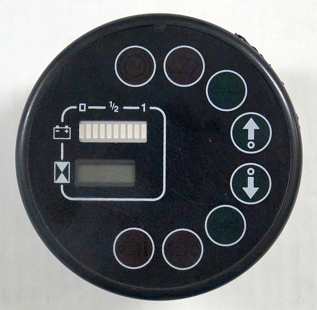 Still 010480904 | Display 24V from R06-06 year 2009 slight damage on edge - لوحة القيادة - معدات المناولة: صورة 1 Still 010480904 | Display 24V from R06-06 year 2009 slight damage on edge - لوحة القيادة - معدات المناولة: صورة 1