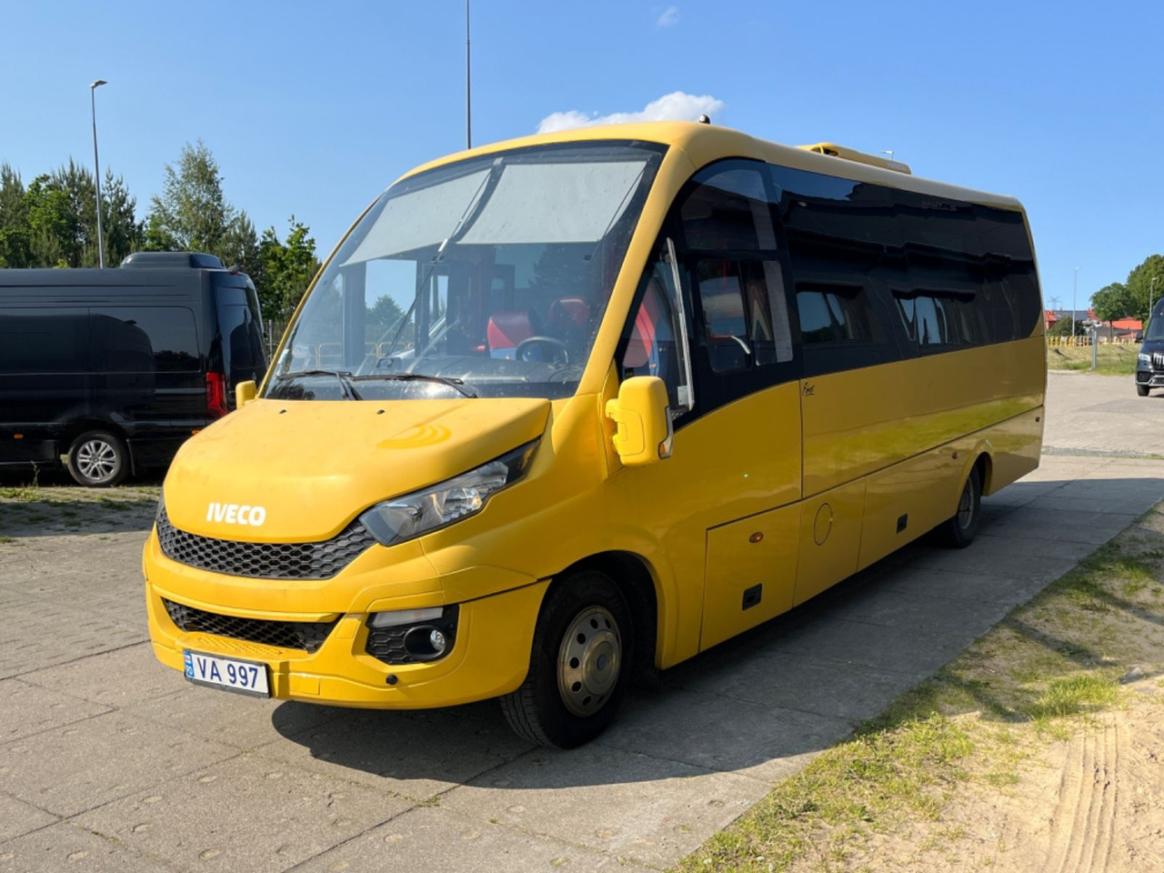 Iveco Rosero First / 24+1+1 / Telma/ EURO6 - مركبة كوتش: صورة 5 Iveco Rosero First / 24+1+1 / Telma/ EURO6 - مركبة كوتش: صورة 5