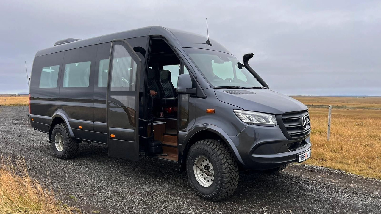 Mercedes-Benz Sprinter 519 AWD 4x4 TOURIST / 21 to 24 Seats - حافلة صغيرة, ميكروباص: صورة 3 Mercedes-Benz Sprinter 519 AWD 4x4 TOURIST / 21 to 24 Seats - حافلة صغيرة, ميكروباص: صورة 3