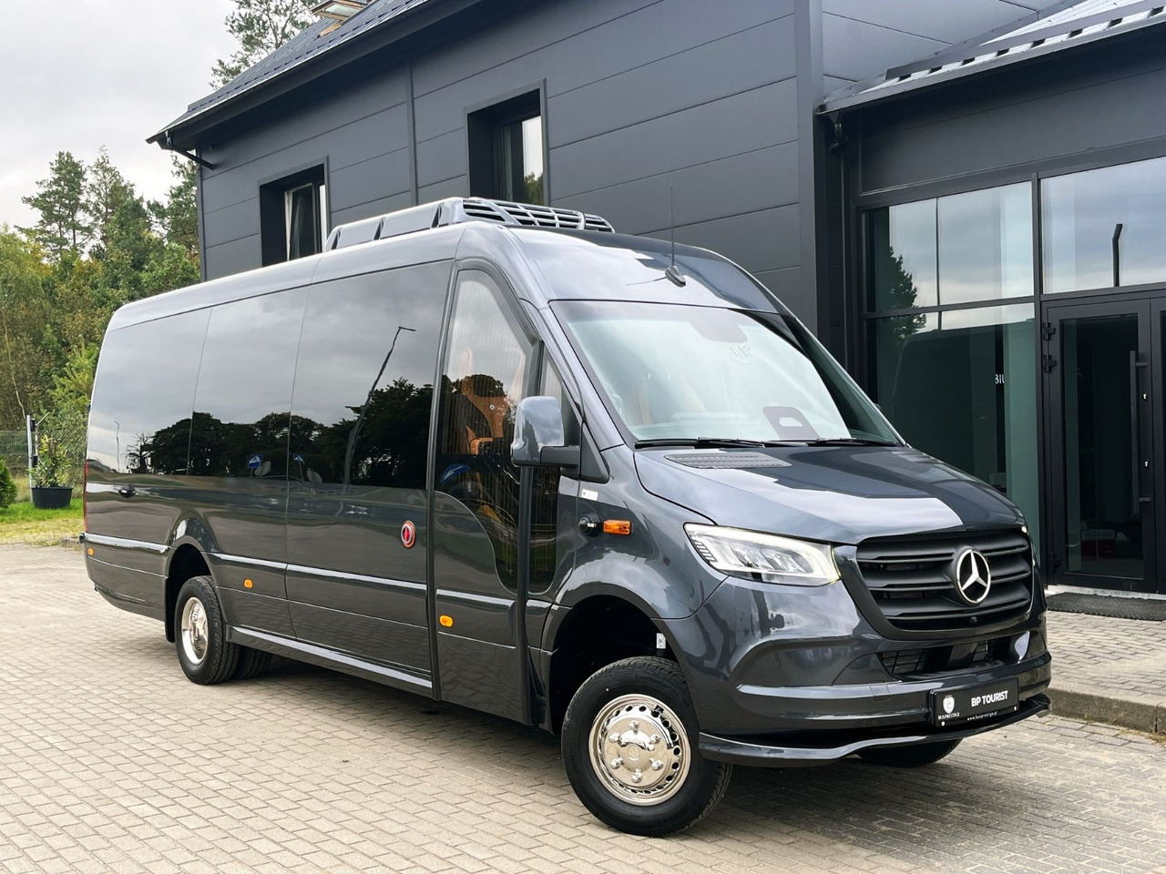 Mercedes-Benz Sprinter 519 AWD 4x4 TOURIST / 21 to 24 Seats - حافلة صغيرة, ميكروباص: صورة 1 Mercedes-Benz Sprinter 519 AWD 4x4 TOURIST / 21 to 24 Seats - حافلة صغيرة, ميكروباص: صورة 1