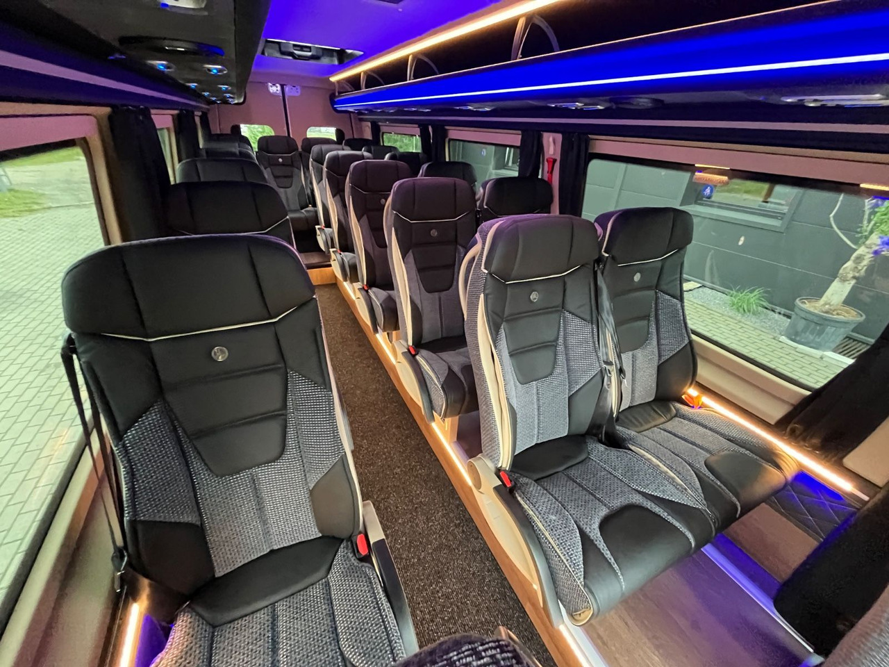 Mercedes-Benz Sprinter 519 TOURIST XL / 21 to 24 Seats / NEW! Mercedes-Benz Sprinter 519 TOURIST XL / 21 to 24 Seats / NEW!: صورة 15
