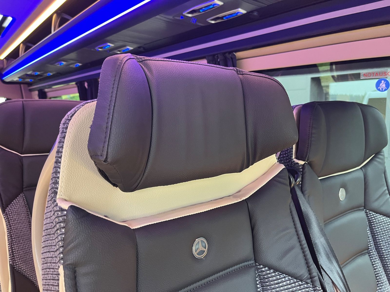 Mercedes-Benz Sprinter 519 TOURIST XL / 21 to 24 Seats / NEW! Mercedes-Benz Sprinter 519 TOURIST XL / 21 to 24 Seats / NEW!: صورة 21