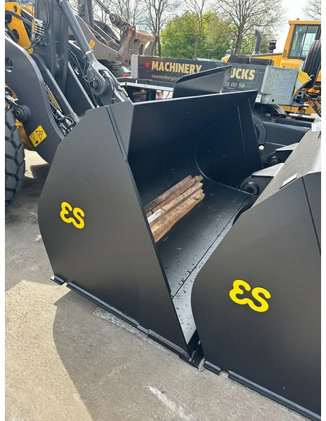 Eurosteel Dichte bak, ongebruikt - بكت - آلات البناء: صورة 2 Eurosteel Dichte bak, ongebruikt - بكت - آلات البناء: صورة 2