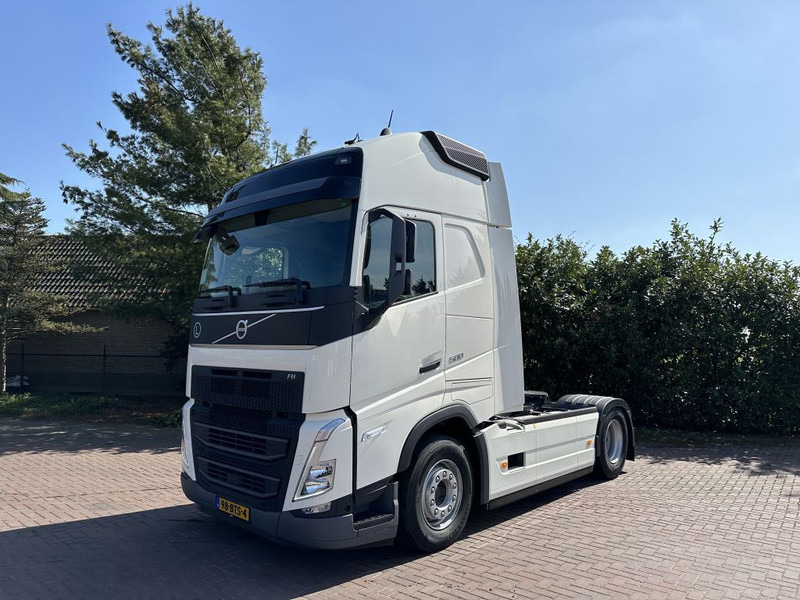 Volvo Volvo FH 500 4x2 ACC I-PARK COOL NEW MODEL FH 500 4x2 - وحدة جر: صورة 1 Volvo Volvo FH 500 4x2 ACC I-PARK COOL NEW MODEL FH 500 4x2 - وحدة جر: صورة 1