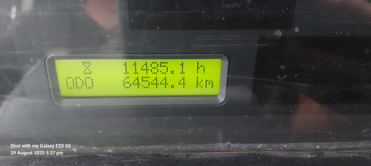 KOMATSU N10603, N10604, N10602, N10613/DUMP TRUCK HD 465 - آلة التعدين: صورة 3 KOMATSU N10603, N10604, N10602, N10613/DUMP TRUCK HD 465 - آلة التعدين: صورة 3