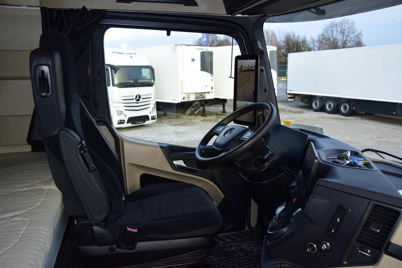 وحدة جر Mercedes-Benz Actros 5 1845 BigSpace: صورة 15