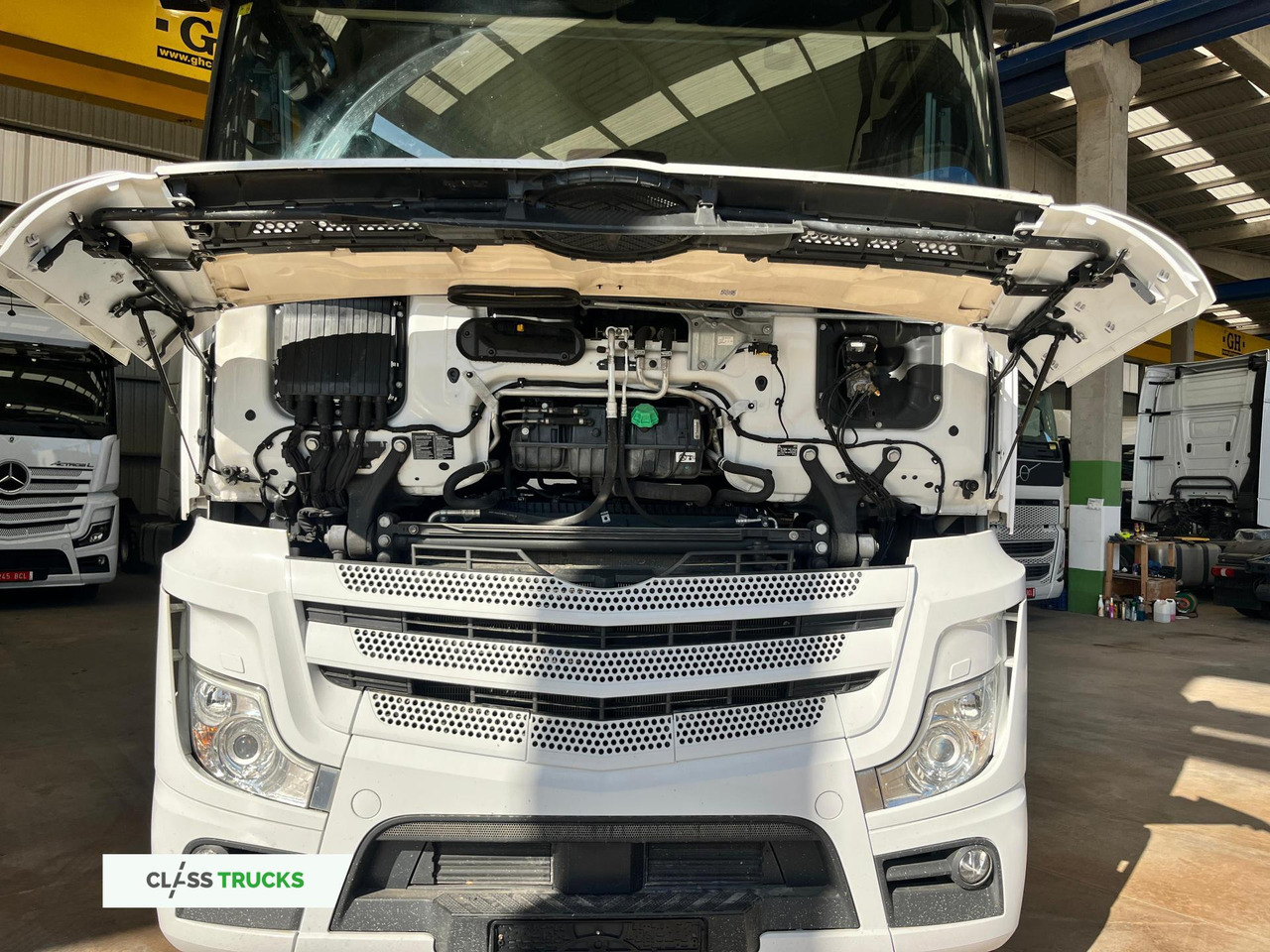 وحدة جر Mercedes-Benz Actros 5 1845 BigSpace: صورة 10 وحدة جر Mercedes-Benz Actros 5 1845 BigSpace: صورة 10
