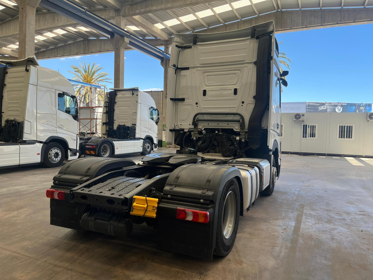 Mercedes-Benz Actros 5 1845 BigSpace - وحدة جر: صورة 3 Mercedes-Benz Actros 5 1845 BigSpace - وحدة جر: صورة 3