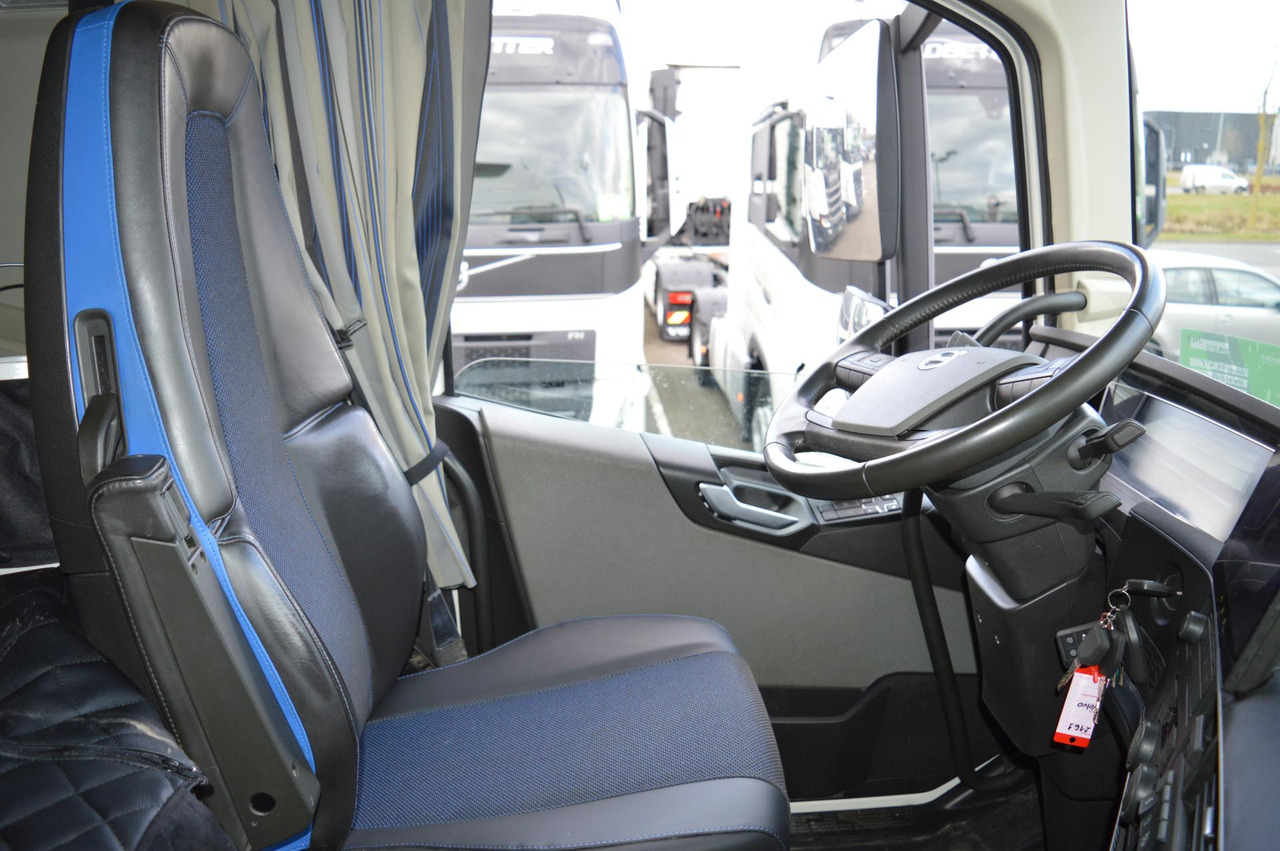 وحدة جر Volvo FH 460 Globetrotter XL i-Save I-ParkCool: صورة 13