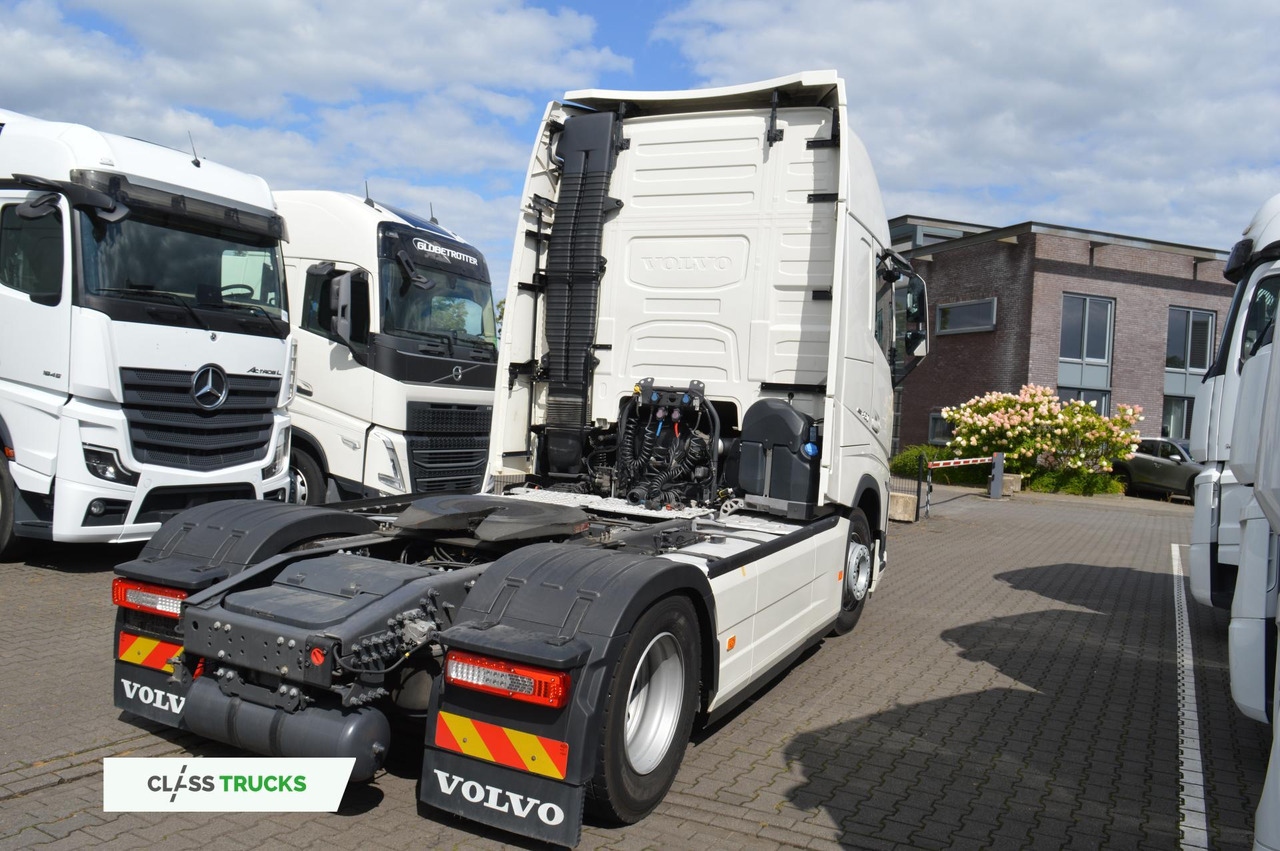 Volvo FH 460 Globetrotter XL i-Save Side Skirts - وحدة جر: صورة 4 Volvo FH 460 Globetrotter XL i-Save Side Skirts - وحدة جر: صورة 4