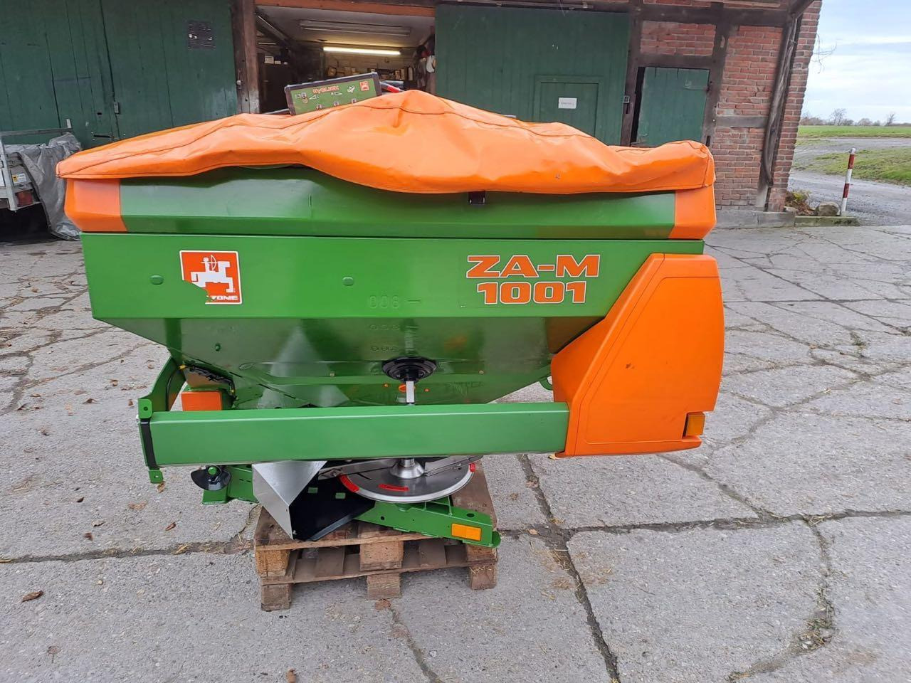 Amazone ZA-M 1001 Special SBS - آلة رش السماد: صورة 4 Amazone ZA-M 1001 Special SBS - آلة رش السماد: صورة 4
