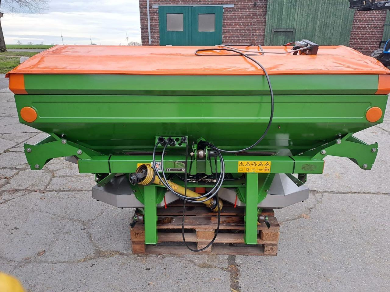Amazone ZA-M 1001 Special SBS - آلة رش السماد: صورة 2 Amazone ZA-M 1001 Special SBS - آلة رش السماد: صورة 2
