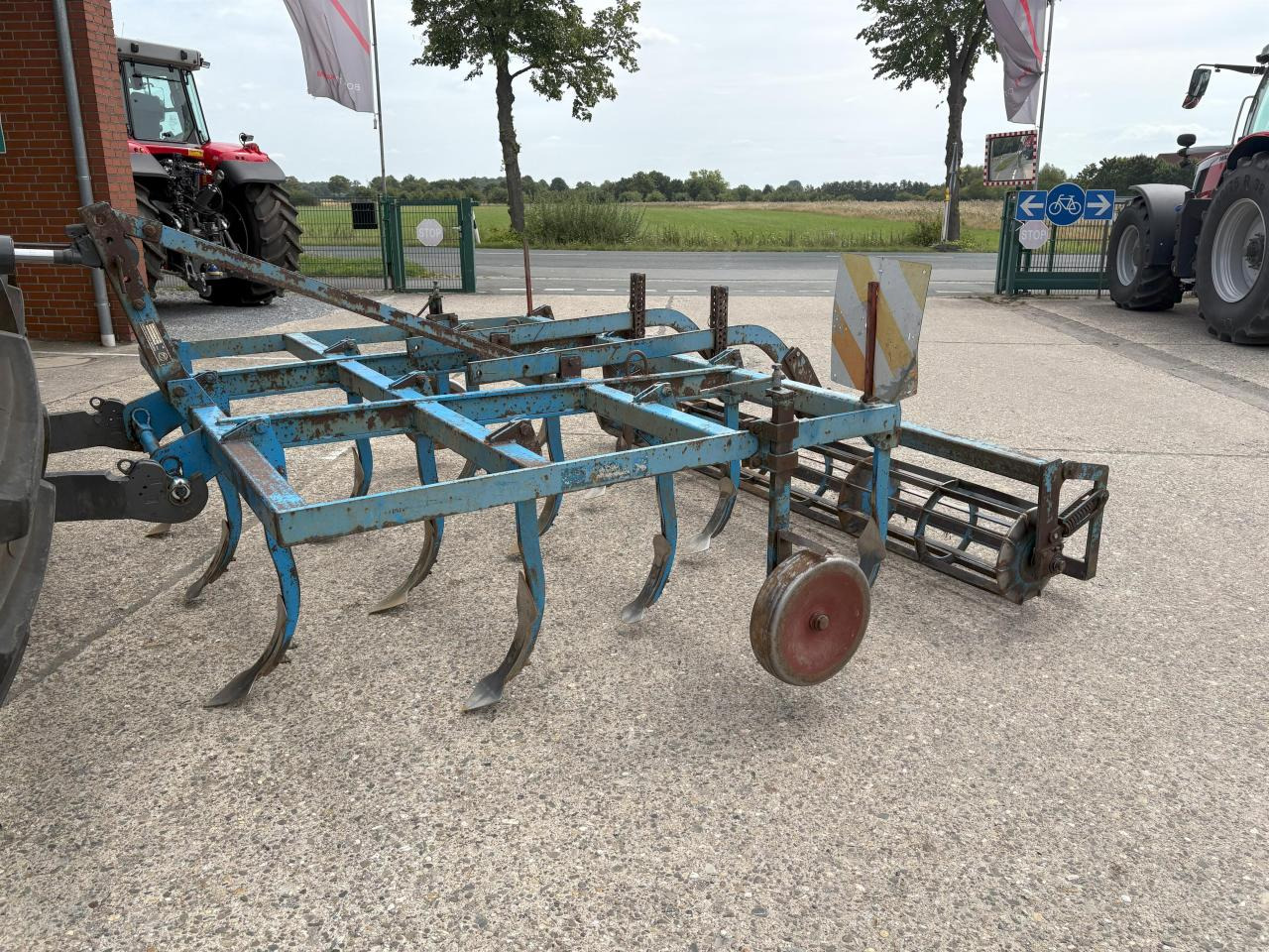 Lemken Achat 13 - المحراث: صورة 1 Lemken Achat 13 - المحراث: صورة 1