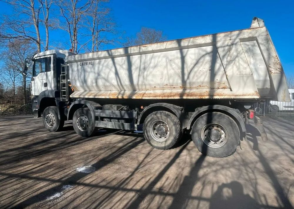MAN TGA 35.440 8x6 | Carnehl HARDOX | Wywrotka | Euro 4 | Manual - شاحنة قلاب: صورة 4 MAN TGA 35.440 8x6 | Carnehl HARDOX | Wywrotka | Euro 4 | Manual - شاحنة قلاب: صورة 4
