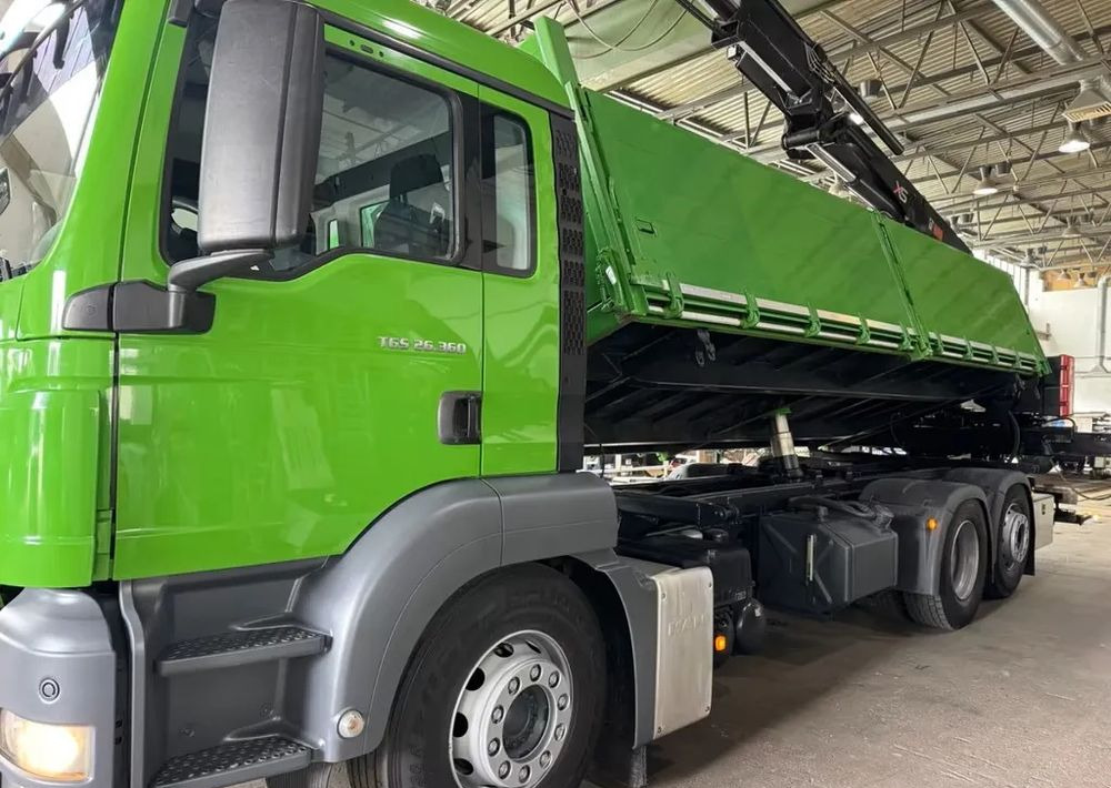 MAN TGS 26.360 | Wywrotka z HDS Hiab 166 K Pro | Euro 5 | 6x2 | - شاحنة قلاب: صورة 2 MAN TGS 26.360 | Wywrotka z HDS Hiab 166 K Pro | Euro 5 | 6x2 | - شاحنة قلاب: صورة 2