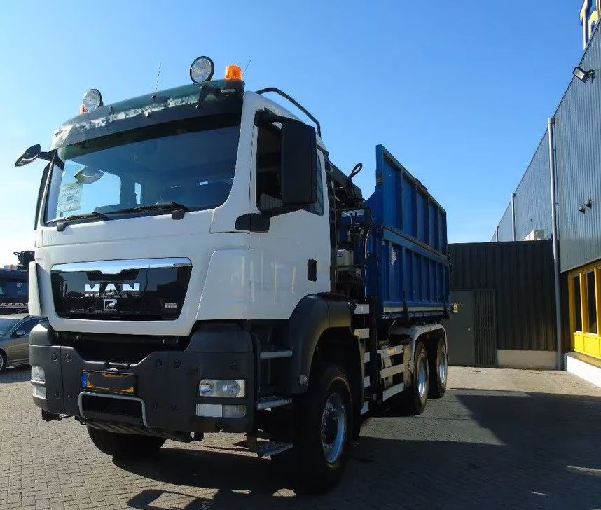 شاحنة قلاب, شاحنة كرين MAN TGS 26.400 6x6 – Wywrotka 3-stronna Meiller + Żuraw HIAB 166 E3 HIPRO – 429.222 km – Euro 4: صورة 26 شاحنة قلاب, شاحنة كرين MAN TGS 26.400 6x6 – Wywrotka 3-stronna Meiller + Żuraw HIAB 166 E3 HIPRO – 429.222 km – Euro 4: صورة 26