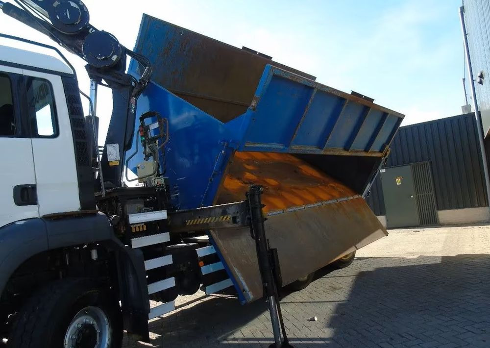 شاحنة قلاب, شاحنة كرين MAN TGS 26.400 6x6 – Wywrotka 3-stronna Meiller + Żuraw HIAB 166 E3 HIPRO – 429.222 km – Euro 4: صورة 9 شاحنة قلاب, شاحنة كرين MAN TGS 26.400 6x6 – Wywrotka 3-stronna Meiller + Żuraw HIAB 166 E3 HIPRO – 429.222 km – Euro 4: صورة 9