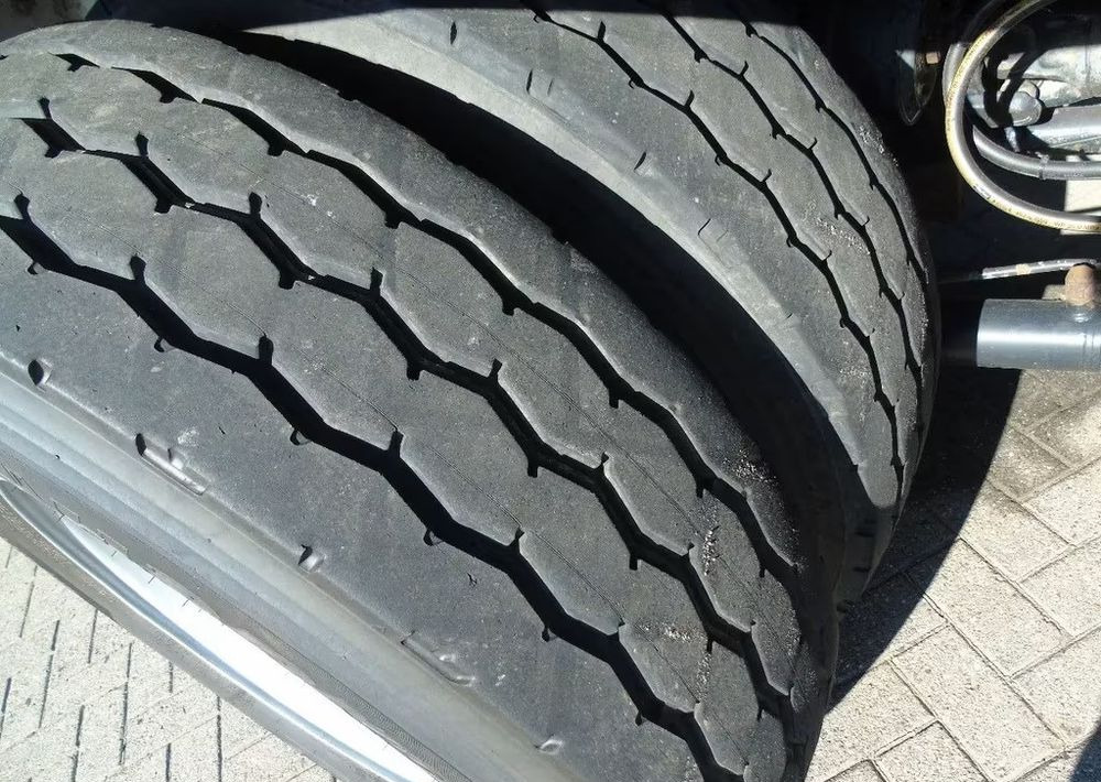 شاحنة قلاب, شاحنة كرين MAN TGS 26.400 6x6 – Wywrotka 3-stronna Meiller + Żuraw HIAB 166 E3 HIPRO – 429.222 km – Euro 4: صورة 17 شاحنة قلاب, شاحنة كرين MAN TGS 26.400 6x6 – Wywrotka 3-stronna Meiller + Żuraw HIAB 166 E3 HIPRO – 429.222 km – Euro 4: صورة 17