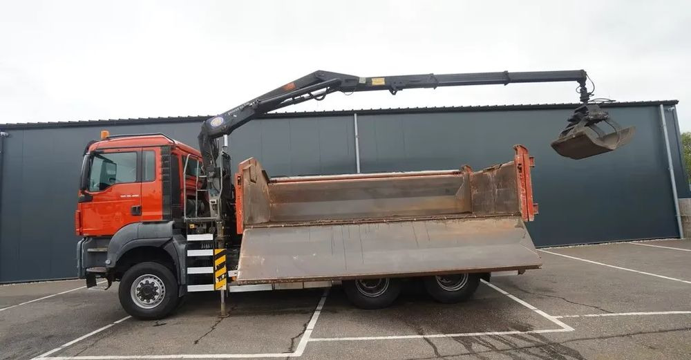 MAN TGS 28.400 / 6x6 / WYWROTKA 2-STRONNA Z HDS HMF 1643 Z2/ EURO 5 - شاحنة قلاب: صورة 5 MAN TGS 28.400 / 6x6 / WYWROTKA 2-STRONNA Z HDS HMF 1643 Z2/ EURO 5 - شاحنة قلاب: صورة 5