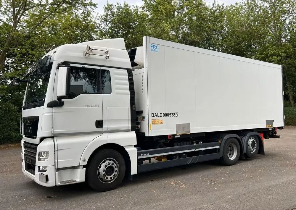 MAN TGX 26.470 – Chłodnia z agregatem Thermo King / Retarder / Navi / Euro 6 /6x2 - شاحنة الفريزر: صورة 4 MAN TGX 26.470 – Chłodnia z agregatem Thermo King / Retarder / Navi / Euro 6 /6x2 - شاحنة الفريزر: صورة 4