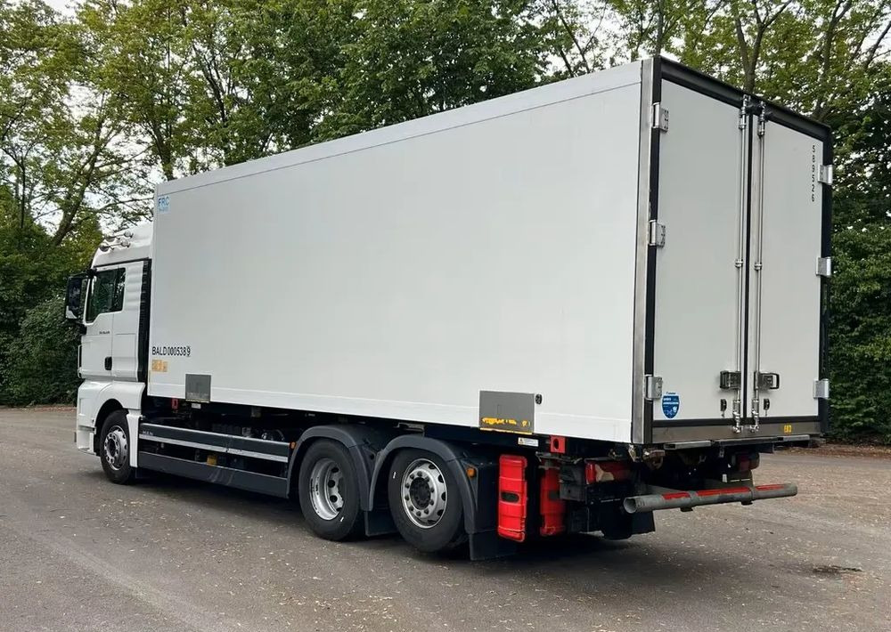 MAN TGX 26.470 – Chłodnia z agregatem Thermo King / Retarder / Navi / Euro 6 /6x2 - شاحنة الفريزر: صورة 3 MAN TGX 26.470 – Chłodnia z agregatem Thermo King / Retarder / Navi / Euro 6 /6x2 - شاحنة الفريزر: صورة 3