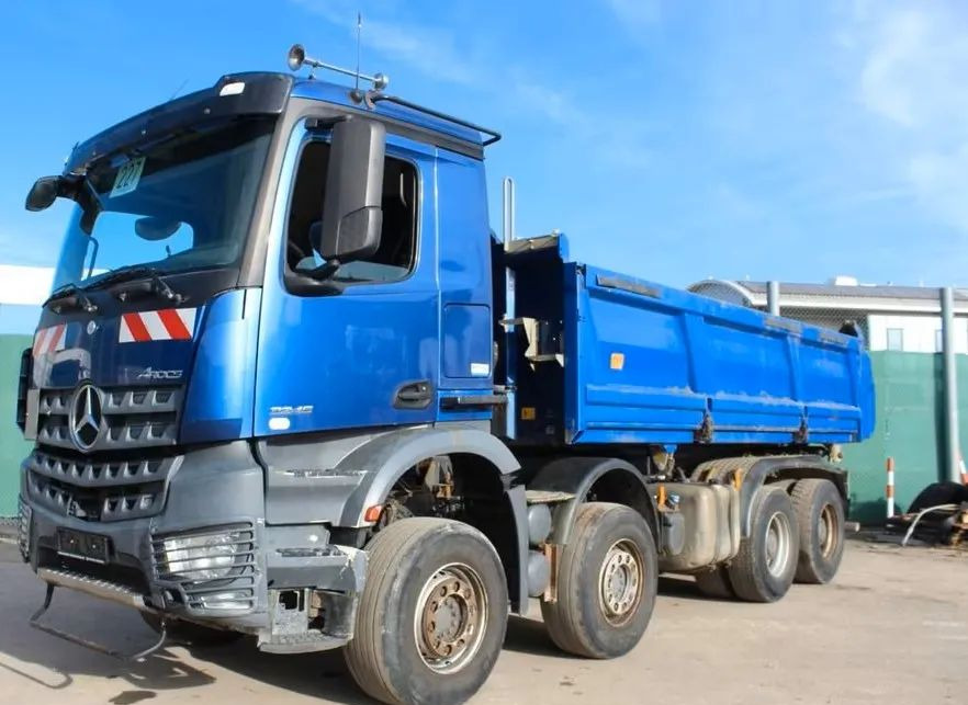 Mercedes-Benz 3245 | 8x4 | Wywrotka 3-stronna Meiller | Retarder | Bordmatik | Euro 6 | Klima | 308 798 km - شاحنة قلاب: صورة 2 Mercedes-Benz 3245 | 8x4 | Wywrotka 3-stronna Meiller | Retarder | Bordmatik | Euro 6 | Klima | 308 798 km - شاحنة قلاب: صورة 2