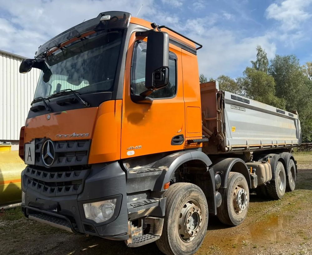 Mercedes-Benz AROCS 4143 8x4 | BORTMATIC - wywrotka trójstronna  | Retarder |Zawieszenie na resorach | - شاحنة قلاب: صورة 1 Mercedes-Benz AROCS 4143 8x4 | BORTMATIC - wywrotka trójstronna  | Retarder |Zawieszenie na resorach | - شاحنة قلاب: صورة 1