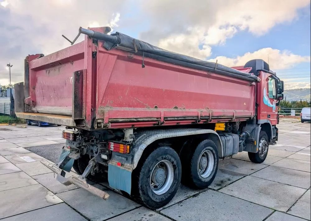 Mercedes-Benz Actros 2644 EPS |Wywrotka 3-stronna Meiller Bordmatik | 6x4 | Euro 5 | Plandeka rolowana - شاحنة قلاب: صورة 4 Mercedes-Benz Actros 2644 EPS |Wywrotka 3-stronna Meiller Bordmatik | 6x4 | Euro 5 | Plandeka rolowana - شاحنة قلاب: صورة 4