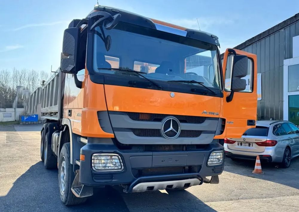Mercedes-Benz Actros 3346 Kipper 6x4 | 3-stronny wywrot | 455 KM | Automat | Euro 4| Bordmatik|Retarder - شاحنة قلاب: صورة 5 Mercedes-Benz Actros 3346 Kipper 6x4 | 3-stronny wywrot | 455 KM | Automat | Euro 4| Bordmatik|Retarder - شاحنة قلاب: صورة 5