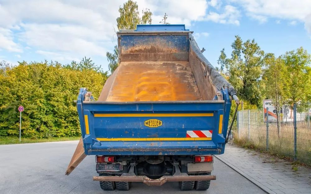 شاحنة قلاب Mercedes-Benz Arocs 2652 6x4 – Wywrotka trójstronna Meiller z Bordmatik (Euro 6): صورة 7