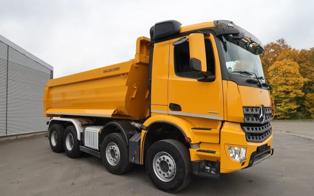 Mercedes-Benz Arocs 3251 8x4 | 510 KM | Euro 6d | Navi | Wywrotka Trójstronna | 215 600 km !! - شاحنة قلاب: صورة 2 Mercedes-Benz Arocs 3251 8x4 | 510 KM | Euro 6d | Navi | Wywrotka Trójstronna | 215 600 km !! - شاحنة قلاب: صورة 2