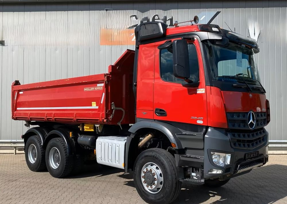 Mercedes-Benz Arocs 3345 | 6x6 Allrad | Wywrotka MEILLER Bordmatik | Euro 6 | - شاحنة قلاب: صورة 5 Mercedes-Benz Arocs 3345 | 6x6 Allrad | Wywrotka MEILLER Bordmatik | Euro 6 | - شاحنة قلاب: صورة 5